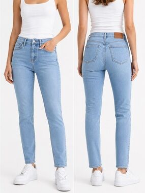 Denim Forum Women’s Light Blue The Lola High-Rise Skinny Jeans